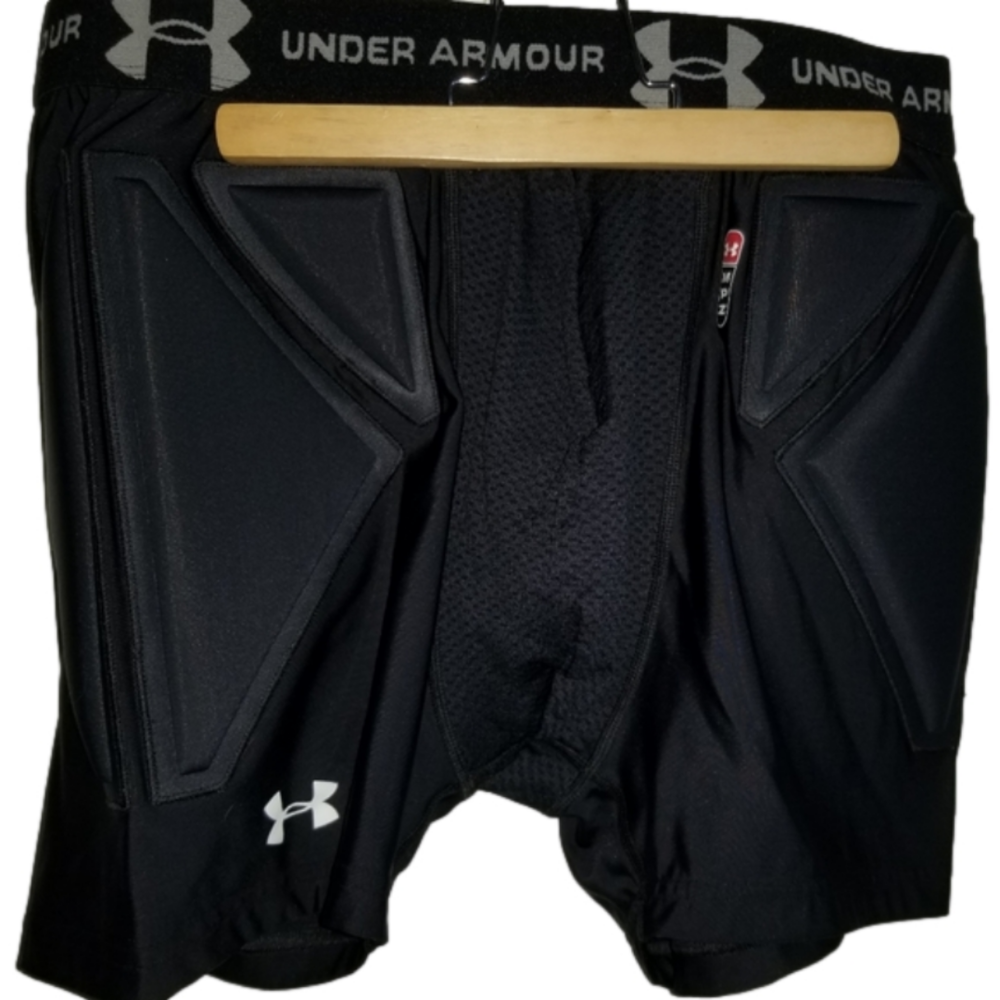 Under Armour Padded Shorts XXL